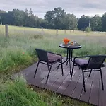 אוהל מפואר Glamping Na Samote U Lesa Bechyně
