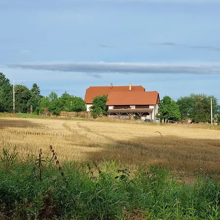 럭셔리텐트 Glamping Na Samote U Lesa Bechyně