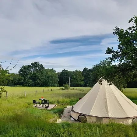 Glamping Na Samote U Lesa