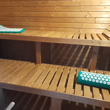 Glamping Na Samote U Lesa Роскошный шатер Бехине