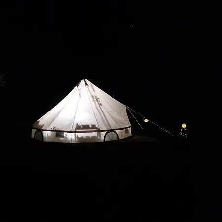 Glamping Na Samote U Lesa * Bechyně