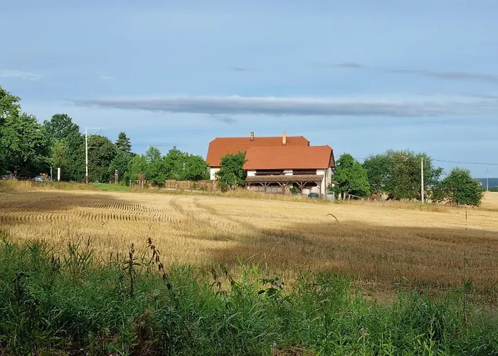 Campismo de Luxo Glamping Na Samote U Lesa Bechyně