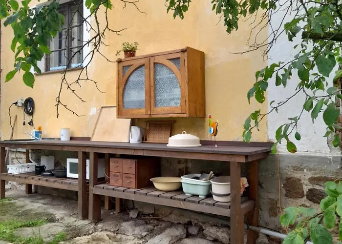 Glamping Na Samote U Lesa Campismo de Luxo Bechyně